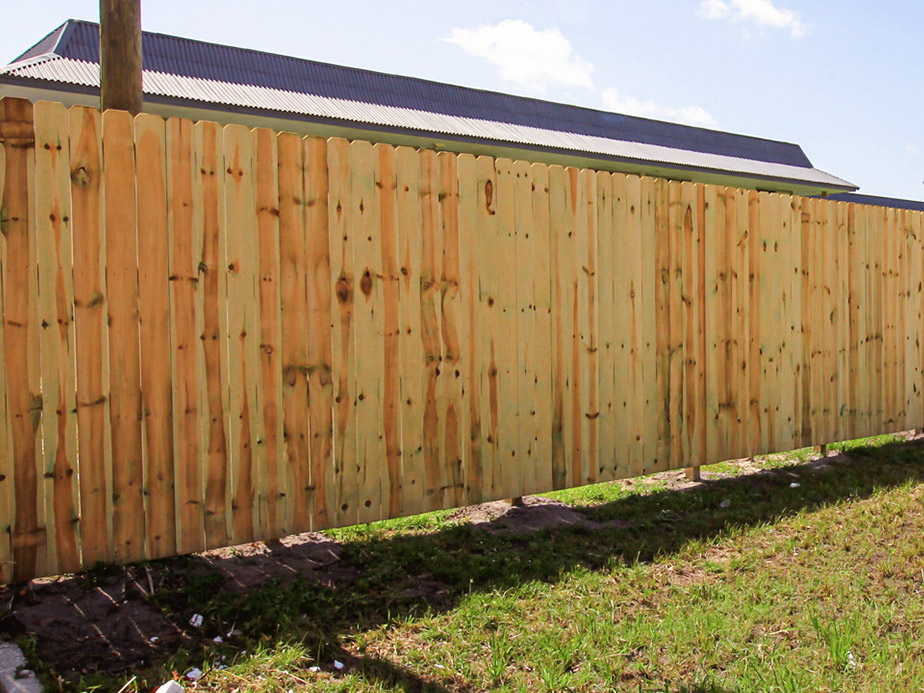 Wood Fences in Southeast Georgia