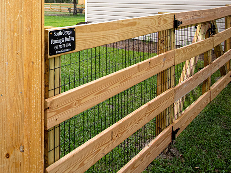 Southeast Georgia Farm fence installation company