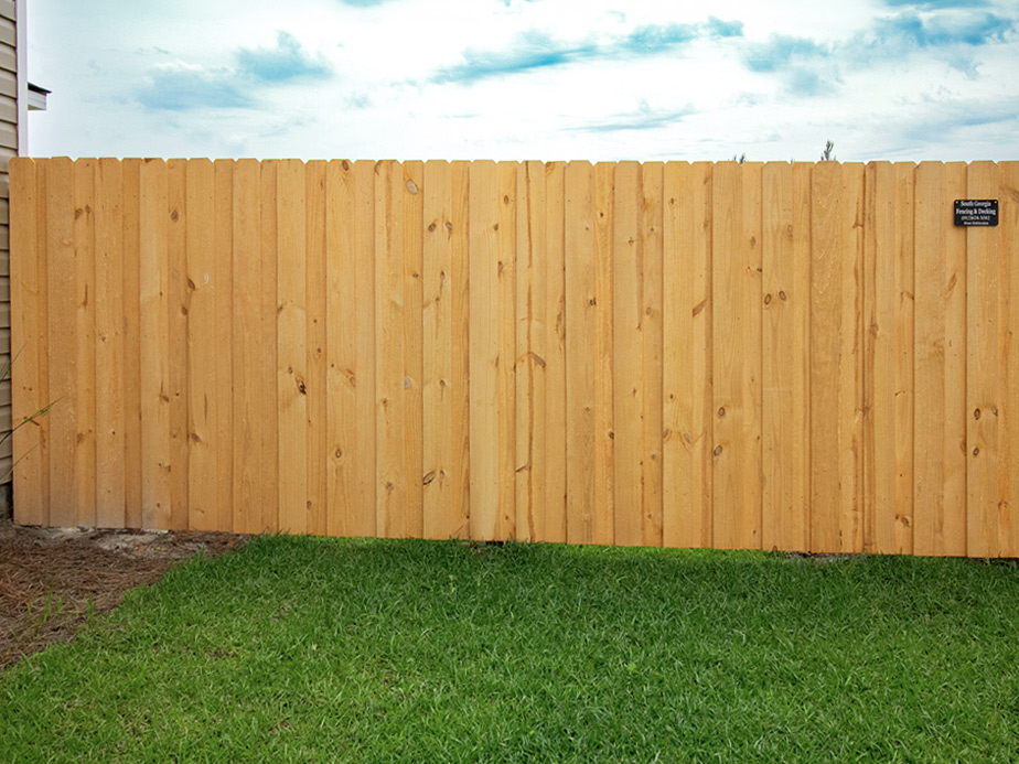 Wood Fences in Southeast Georgia