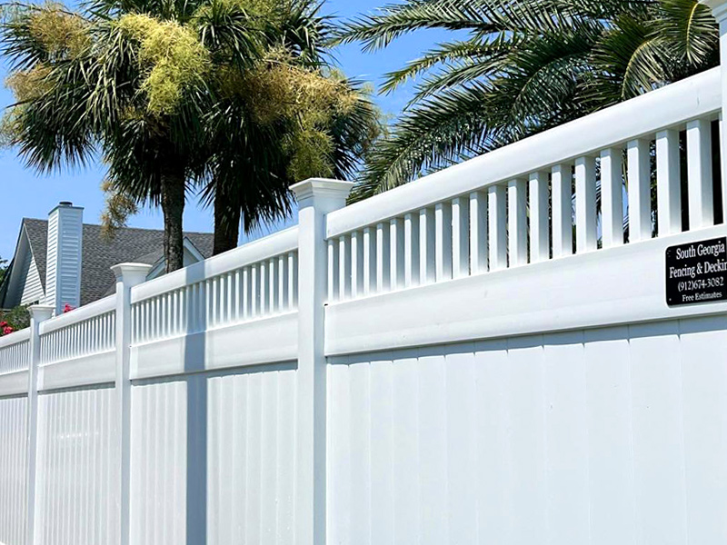 Vinyl Fence Contractor in Southeast Georgia