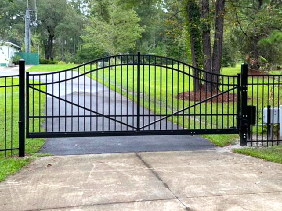 Estate gate options in the Southeast Georgia area.